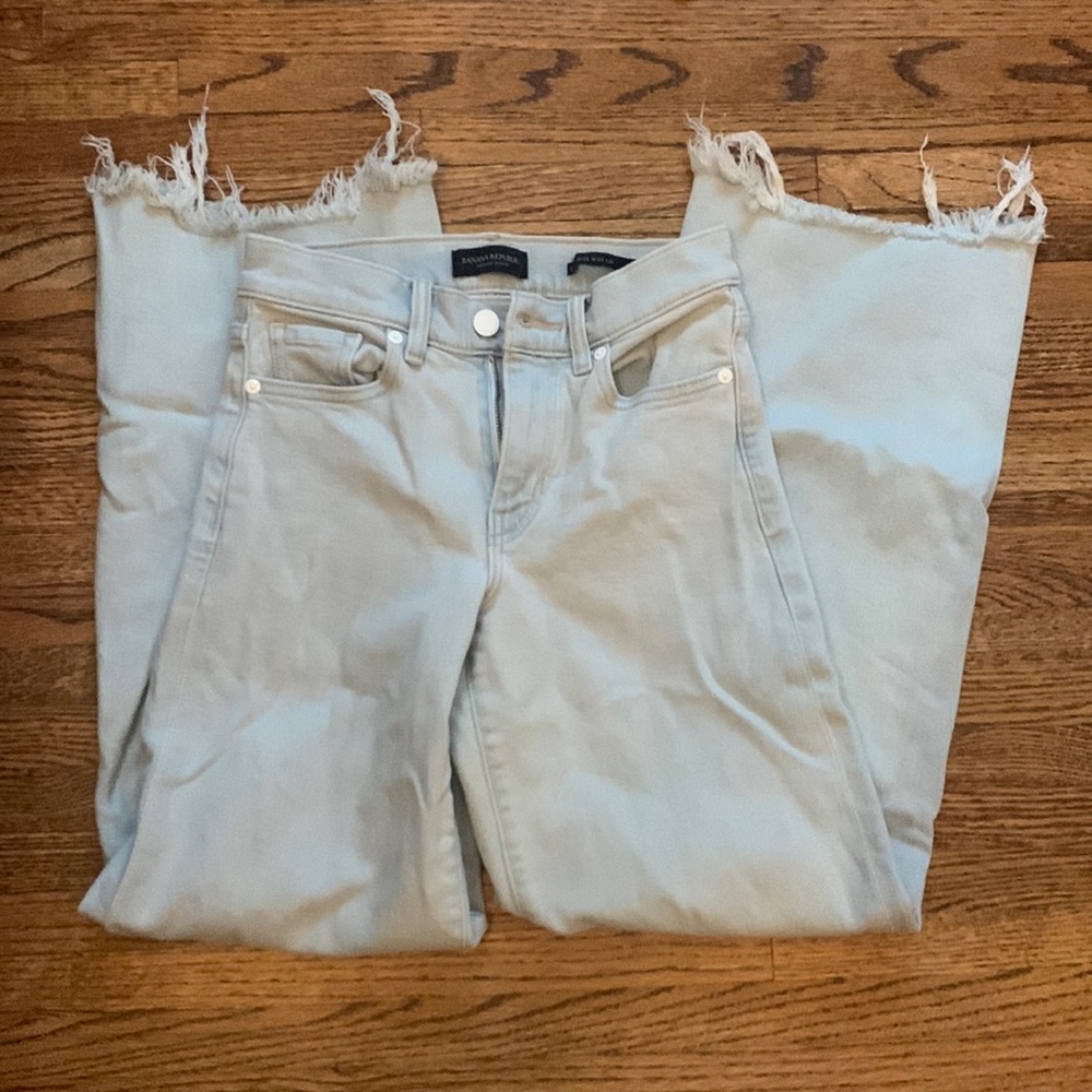 Banana Republic high rise light wash wide leg jeans!